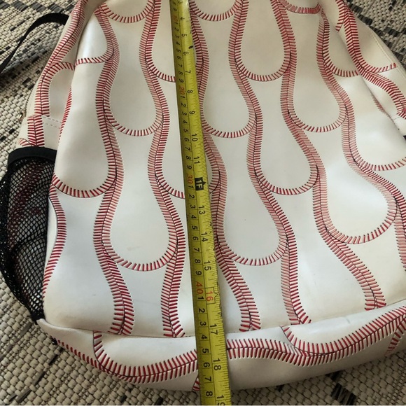 MVP Baseball Backpack - Picture 6 of 12